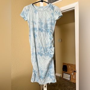 Old navy blue tie dye maternity dress